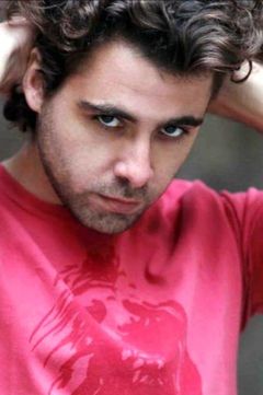 Roberto Infascelli interpreta Sorcio