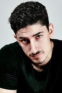 Nadiv Molcho interpreta Young Doctor