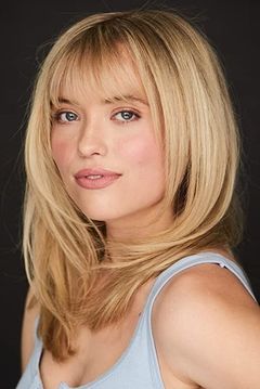 Lauren Taylor interpreta Shelby Marcus