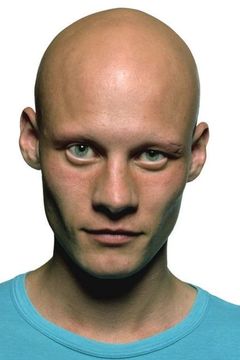 Tómas Lemarquis interpreta Caliban