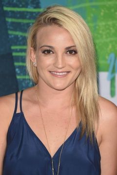 Jamie Lynn Spears interpreta Zoey Brooks