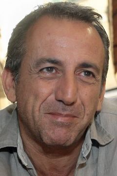 Didier Ferrari interpreta Le Doc