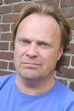 Pieter Tiddens interpreta Herman