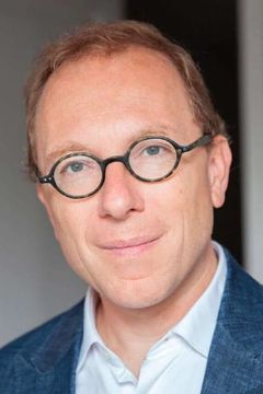 Bertrand Périer interpreta Court of Cassation Attorney