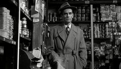 Richard Robbins interpreta Daniel, the guilty man