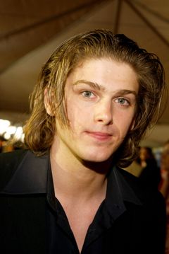 Michael Mantenuto interpreta House Poser