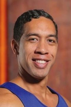 Moses Goods interpreta Elder Luaʻiufi