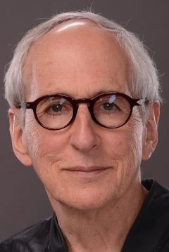Michael Shamberg interpreta PG&E Lawyer