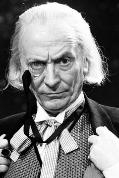 William Hartnell interpreta 'Dad' Johnson