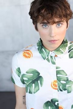 Charlie Morgan Patton interpreta Sophie