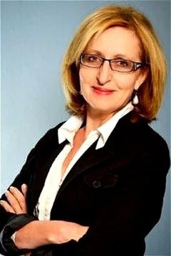 Ilse Assmann interpreta Self