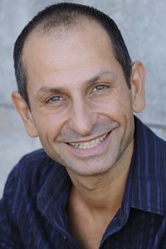Patrick Laviosa interpreta Pianist bellowing at Balsan