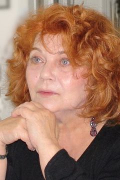 Cécile Vassort interpreta Une jeune femme (uncredited)