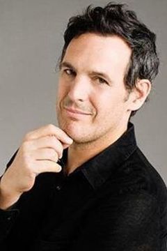 Nacho Gadano interpreta Nicholas