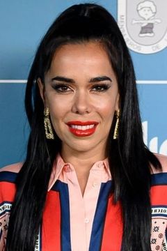 Beatriz Luengo interpreta Lola Fernández