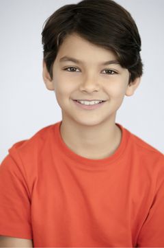 Jack Austin interpreta Jasper