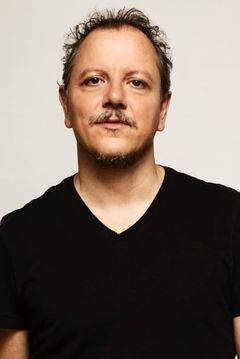 Óscar de la Fuente interpreta Pareja