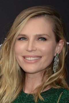 Sara Foster interpreta Amy Bradshaw
