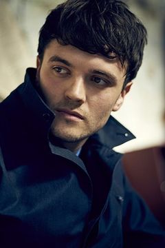 Kerr Logan interpreta Matthew Cunliffe