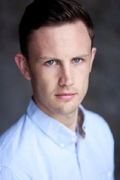 Hugh Coles interpreta Ridley