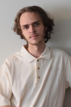 Caillou Pettis interpreta Cart Boy (uncredited)