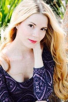 Brooke Anne Smith interpreta Jenna