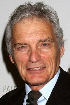 David Selby interpreta Gage