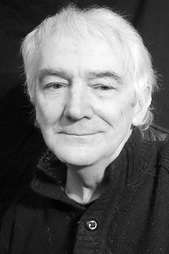 Colin Carnegie interpreta Broom Man