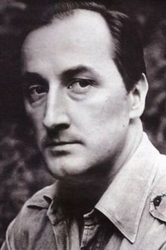 Boris Klyuev interpreta The Reporter (uncredited)