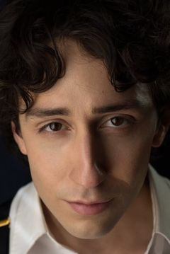 Teo Olivares interpreta Donald Worthington