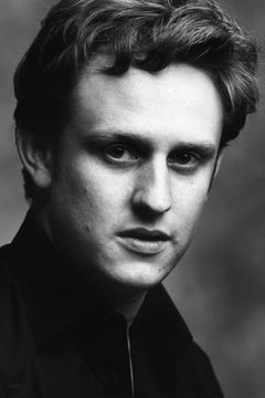 Richard Goulding interpreta Havenhurst