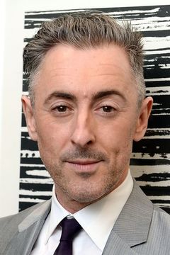Alan Cumming interpreta Dylan Reinhart