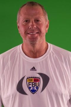 Sean Salisbury interpreta Vic