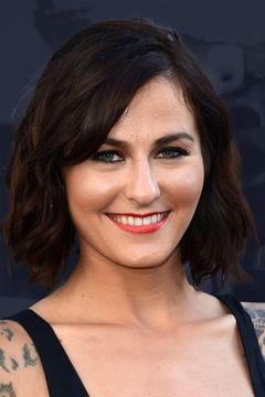Scout Taylor-Compton interpreta Jacinta Bloch