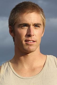 Eric Presnall interpreta Rollerblader in Love