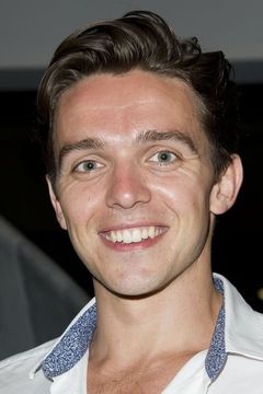 Luke Allen-Gale interpreta Army Heckler