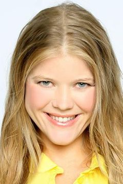 Sarah Ann Morris interpreta Heather