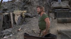 Vic Noto interpreta Biker