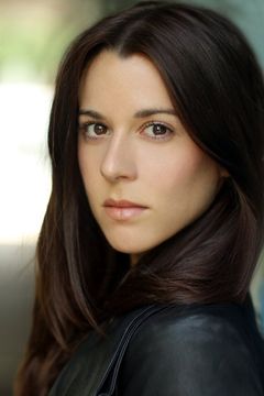 Victoria Atkin interpreta Troupe