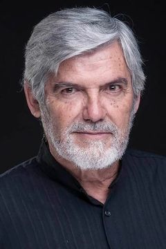 Antonio Mayans interpreta Gianni