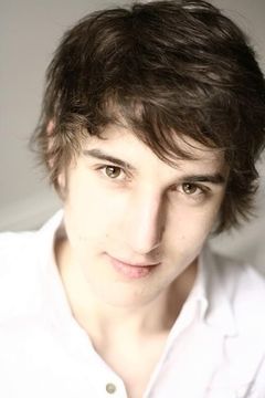 Maxime Flourac interpreta René