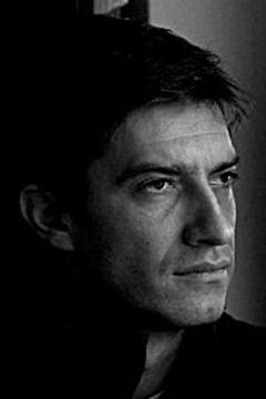 Daniel Pietrucha interpreta Death Dealer