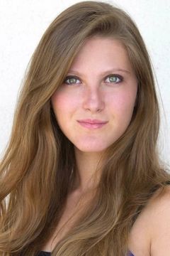 Eliana Adise interpreta Teen Cristy