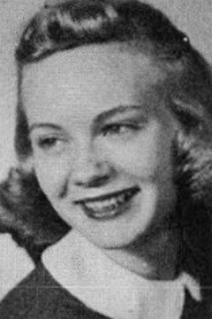 Nancy Kilgas interpreta Bride Alice Elcott