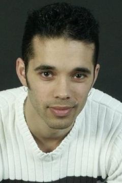 Santo Lombardo interpreta Knot Top Gang Member