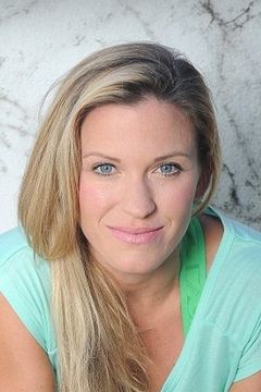 Liz Iacuzzi interpreta Officer Moretti