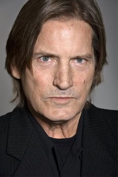 Joe Dallesandro interpreta Charles'Lucky' Luciano