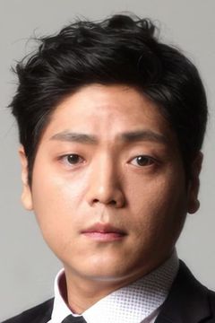 Kang Shin-Ha interpreta Voice Appearance