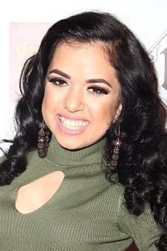 Brittney Guzman interpreta Janice