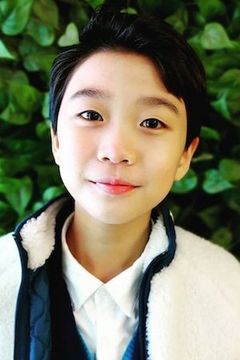 Jo Yeon-ho interpreta Young Min Gi-heon